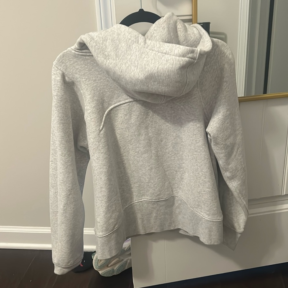 heather grey lulu hoodie